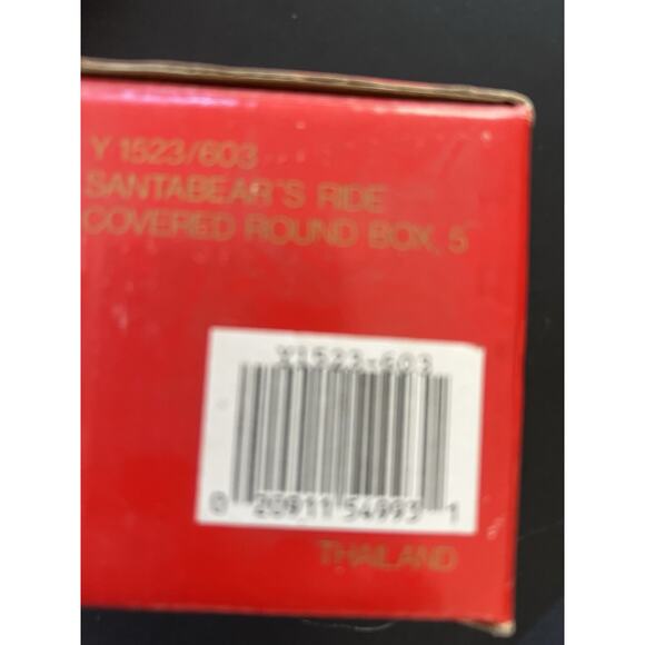 Christopher Stuart Bone China Christmas Trinket Box 5x3” Round Santabear’s Ride - Picture 7 of 11